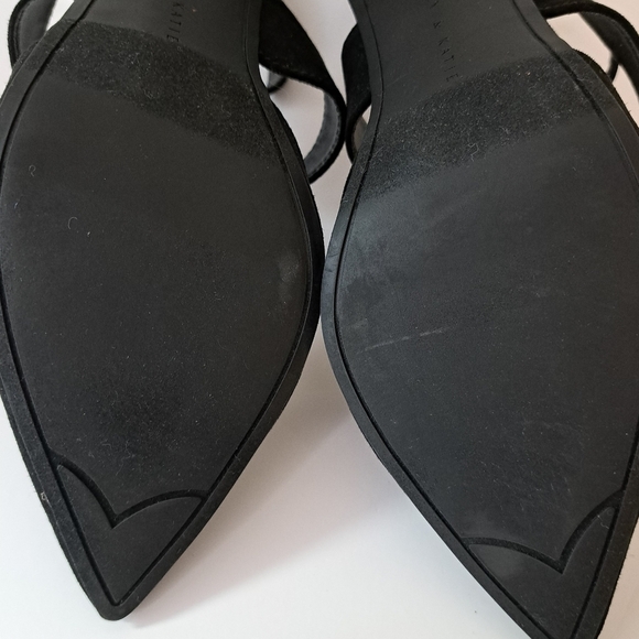 Kelly‎ & Katie Evie Black Strappy Gold Accent Faux Suede Pumps - Picture 11 of 12